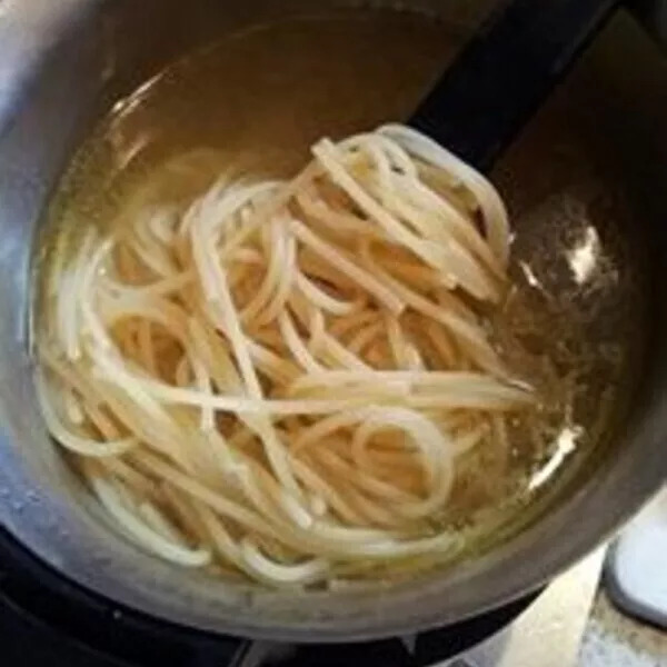 Spaghettis la cuisson