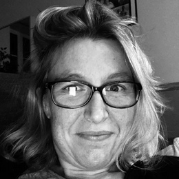 helene2200218