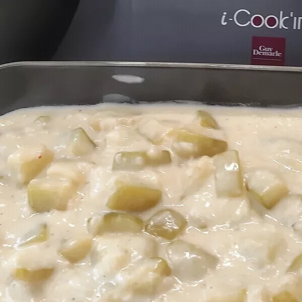 courgettes à la crème nature ou curry ou à la tomate 